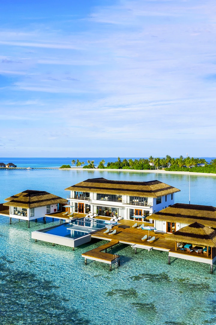 Four Bedroom Ocean Pool Retreat
